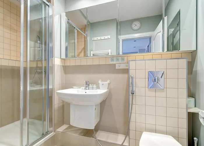 Dom & House - Level Eleven With Sea View *